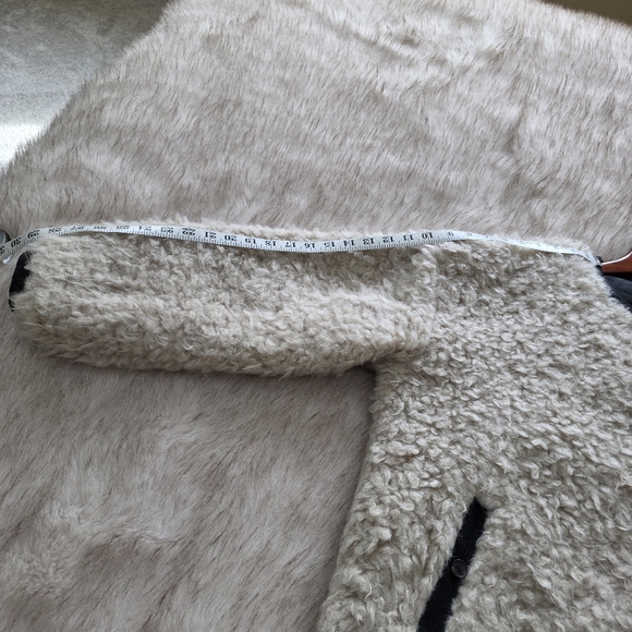 Alex Mill | Reversible Polar Bear Jacket - Picture 16 of 16